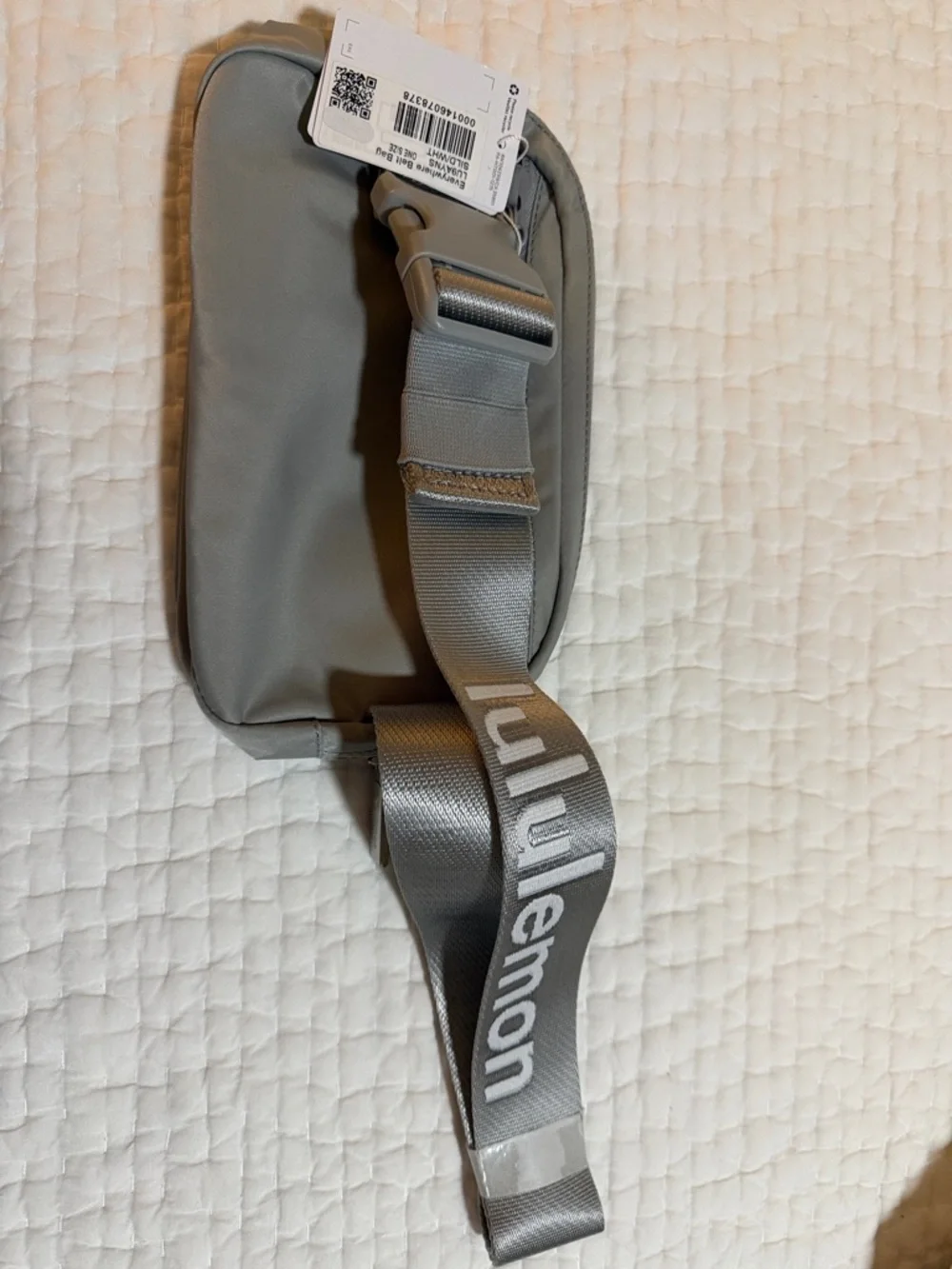 lululemon athletica Gray Sling Belt Bag - Neutral Crossbody - Picture 4 of 4